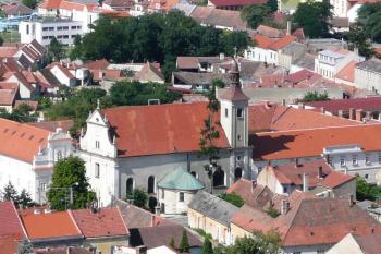 komplex piaristické koleje a kostela sv. Jana Křtitele ze Svatého kopečku ( © Jan P. Štěpánek 07/2008)