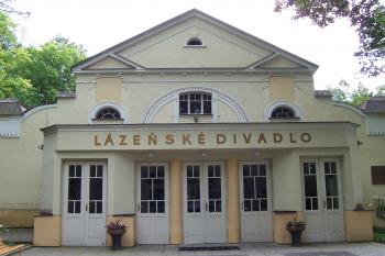 Luhačovice - Lázeňské divadlo (© Ivo Rozehnal, 05/2011)
