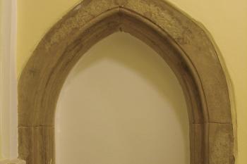 gotický portál (© Karel Husák, 11/2008)