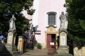 Slatinice - kostel Nanebevzetí Panny Marie (© Ivo Rozehnal, 07/2008)
