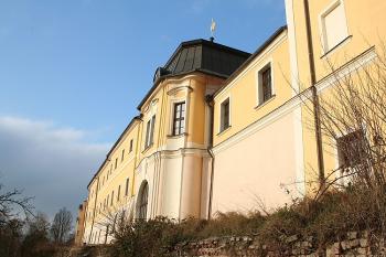 Někdejší kolej z jižních hradeb (© Ivan Grisa, 12/2008)