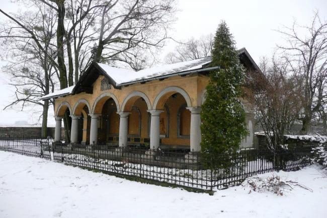 hrobka rodu Bellegarde