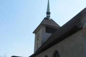 Kostel sv. Josefa Vaňov (© Jiří Špaček, 04/2016)