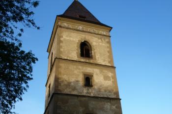 veža od zápdu ( © Milan Caha 06/2011)