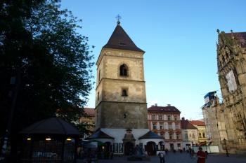 věž od západu ( © Milan Caha 06/2011)