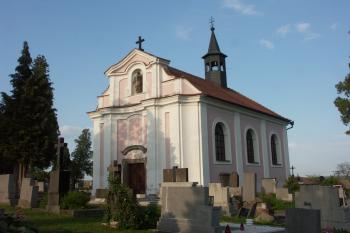 západní průčelí kostela ( © Milan Caha 06/2008)