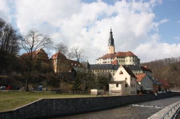 Zámek od jihovýchodu ( © Ivan Grisa 04/2010)