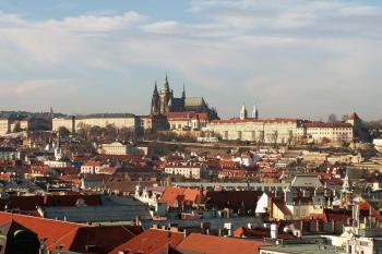 Pohled na Pražský hrad ze Staroměstské radnice ( © Miroslav BITTER 04/2007)