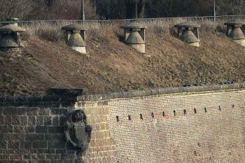 Nároží bastionu XXXV (sv. Petra) ( © Petr Turyna 01/2006)