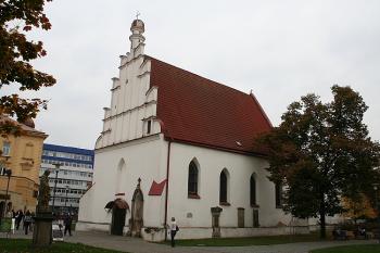 Kostel od jihozápadu (© Ivan Grisa, 10/2008)