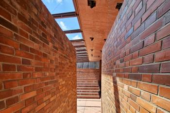 detail budovy GAMPA (© Jan P. Štěpánek  05/2024)