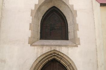 Severní boční portál (© Ivan Grisa, 10/2008)