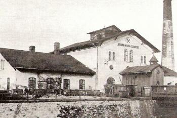 správní budova dolu ve 20. letech 20. století ( © Boleslav Navrátil: Zmizelá Morava a Slezsko - Ostrava, 2007)