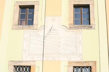 Detail slunečních hodin (© Ivan Grisa, 10/2008)