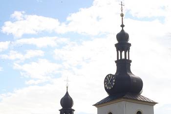 Kostel od severozápadu (© Ivan Grisa, 10/2008)