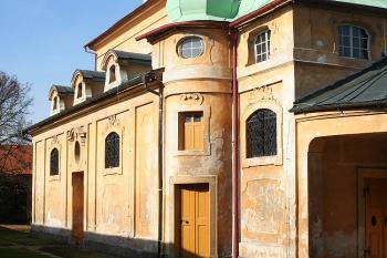 Jižní boční loď od východu (© Ivan Grisa, 10/2008)