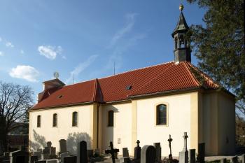 kostel od jihozápadu (© Milan Caha 10/2008)