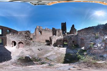 360° panorama hradu Okoř ( © Jiří Čížek 05/2007)