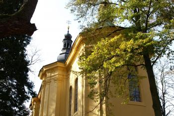 presbytář kostela ( © Milan Caha 10/2008)