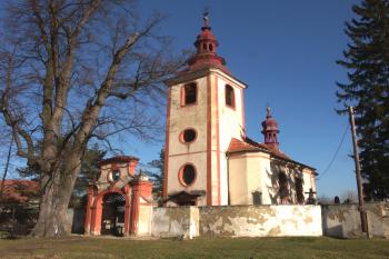 pohled od západu ( © Milan Caha 10/2008)