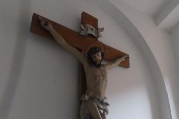 Krucifix v předsíni (© Johannes Cladis, 05/2018)
