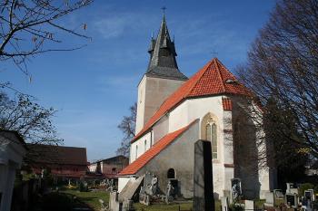 Kostel od východu (© Ivan Grisa, 11/2008)