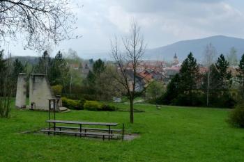 Pomník bitvy Na Běhání ( © František Kinař 05/2017)