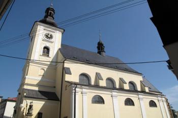 pohled od městské fortny ( © Jan P. Štěpánek 08/2013)