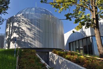 planetárium Mikuláše Koperníka (© Tomáš Berka, 10/2011)