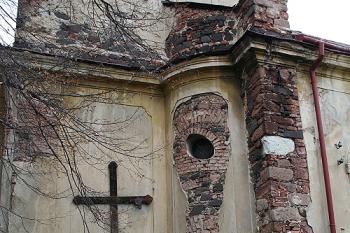 Jihozápadní nároží lodi (© Ivan Grisa, 11/2008)