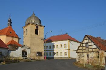 zvonice u kostela sv. Jakuba (© Jiří Čížek 02/2012)