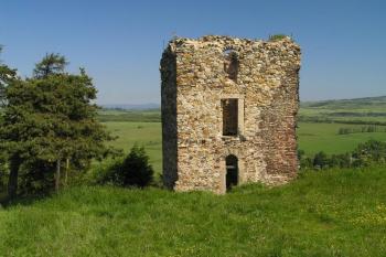 Hartenštejn (© Daniela Endrštová, 6/2006)