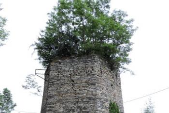 vápenná pec (© Jan P. Štěpánek 07/2014)