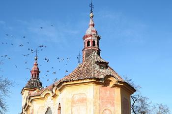 Závěr kostela od jihovýchodu (© Ivan Grisa, 11/2008)