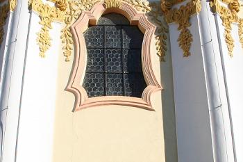 Západní portál (© Ivan Grisa, 11/2008)