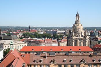 Kostel od jihu, z věže kostela sv. Kříže (Kreuzkirche) (© Ivan Grisa, 08/2006)