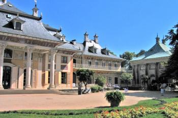 Horský palác ( © Pavel Vítek 08/2009)
