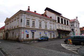  (© Karel Husák, 02/2012)
