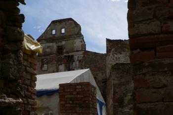 Hrad Hartenberk  (© Pavel Jarý, 04/2012)