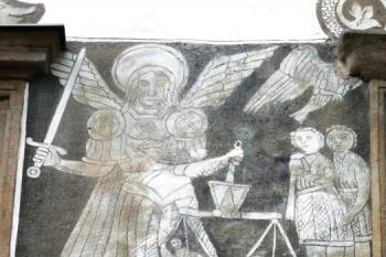 sgrafitový výjev soudu nad necudnými ženami ( © Jan P. Štěpánek 08/2008)