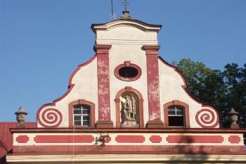 socha sv. Floriana ve štítu ( © Milan Caha 08/2008)