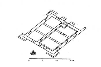 náčrt půdorysu v úrovní přízemí, stav r. 1991 ( © kol.: Encyklopedie českých tvrzí, I. díl [A-J], ARGO, Praha 1998)