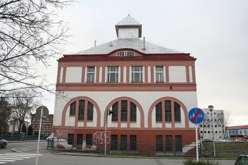 Elektrárna od severu (© Ivan Grisa, 12/2008)