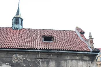 Kostel od severu (© Ivan Grisa, 12/2008)