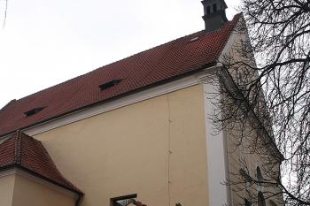 Kostel od severovýchodu ( © Ivan Grisa 04/2009)