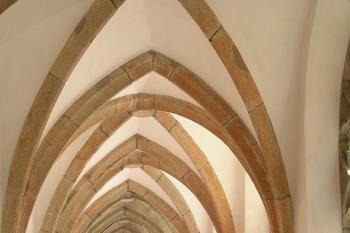 severní křídlo ambitu (© Karel Husák, 07/2006)
