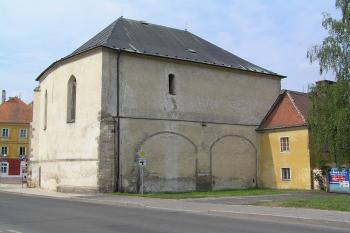 severní průčelí (© Karel Husák, 07/2006)