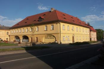  ( © Milan Caha 08/2008)