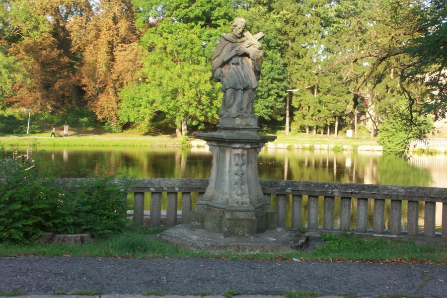 socha sv. Jana Nepomuckého