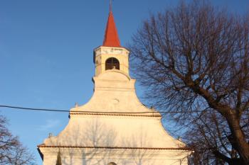 Kostel od západu ( © Ivan Grisa 03/2011)